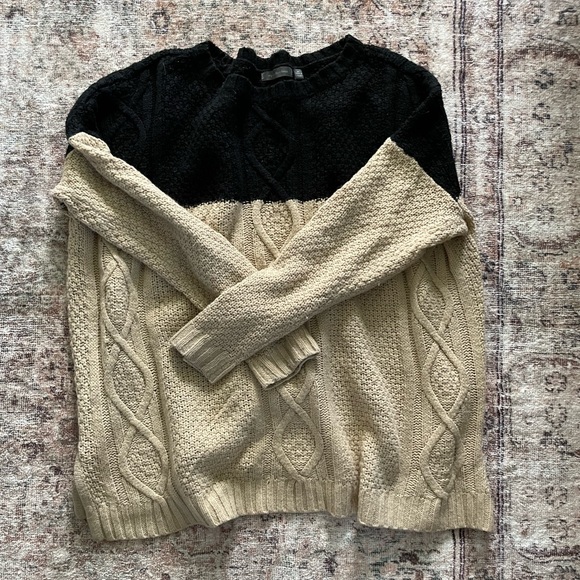 Brown and black oversized knit sweater - Picture 2 of 3
